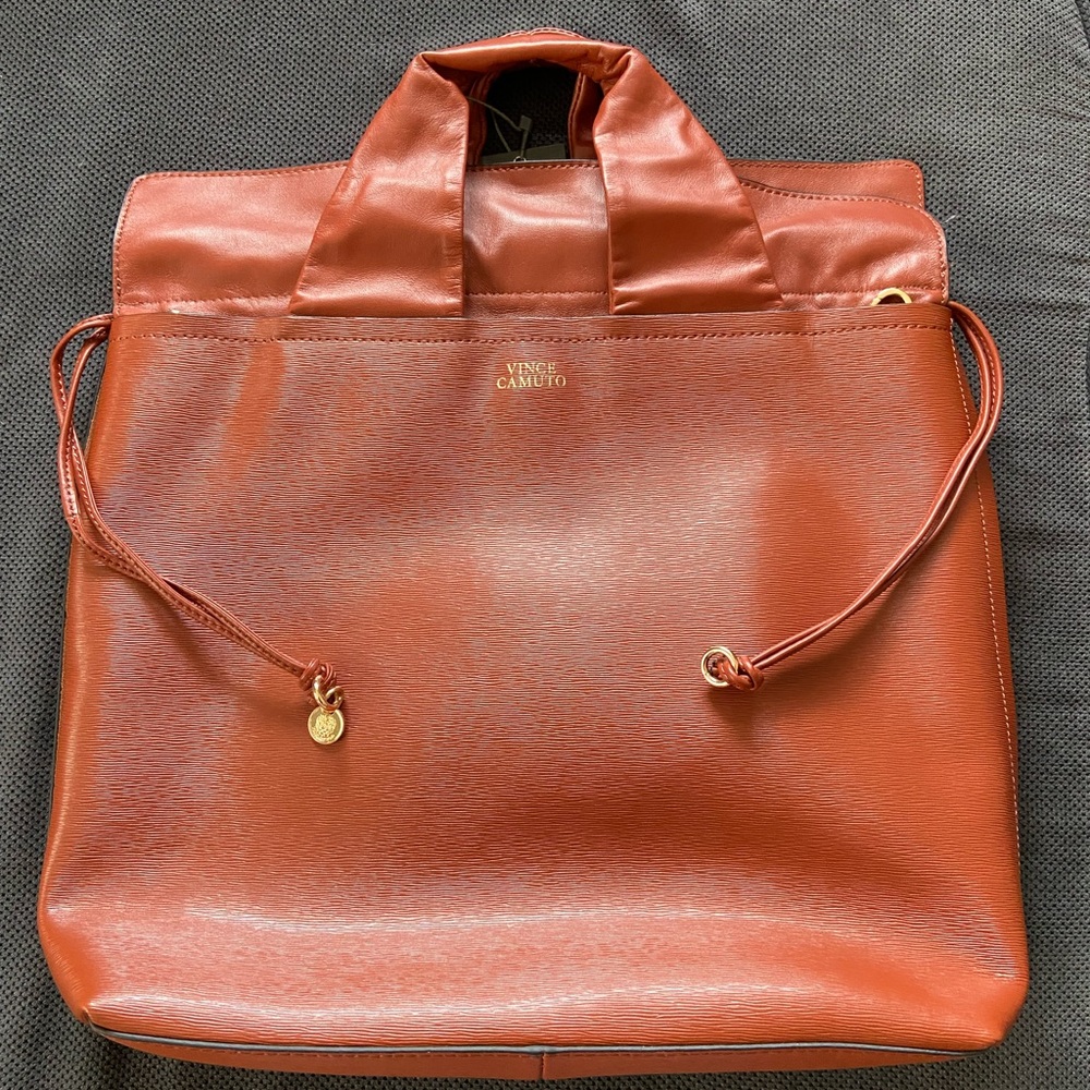 NWT: Vince Camuto Asti Warm Spice Leather Medium Handbag Tote. Straps included.